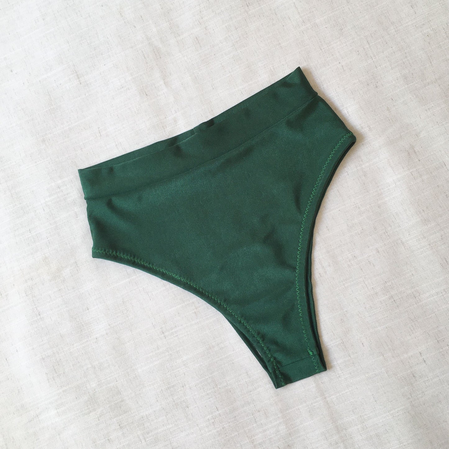 Conjunto bikini Tulipa bandeau (varios colores disponibles)