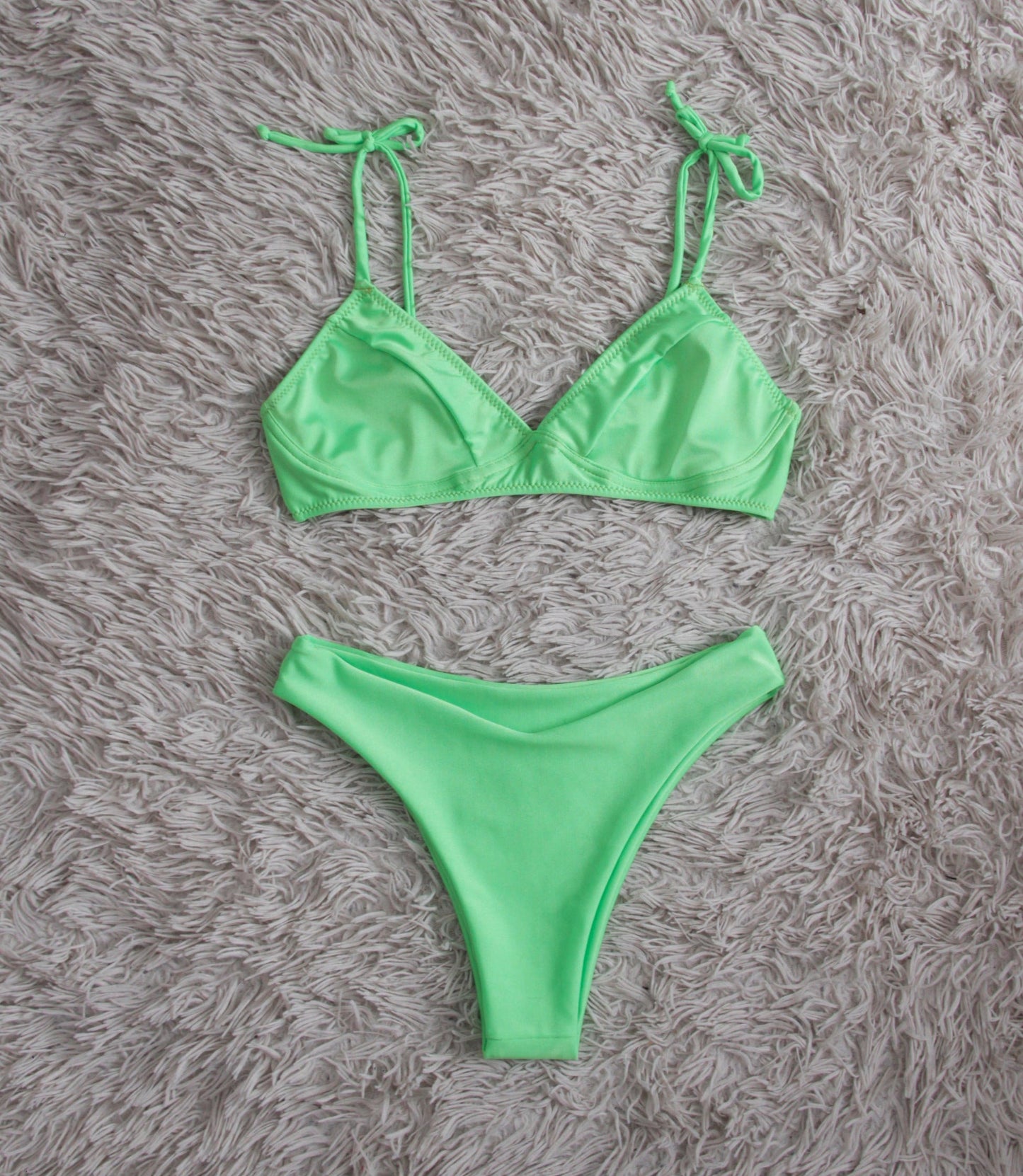 Conjunto bikini Cavado Once