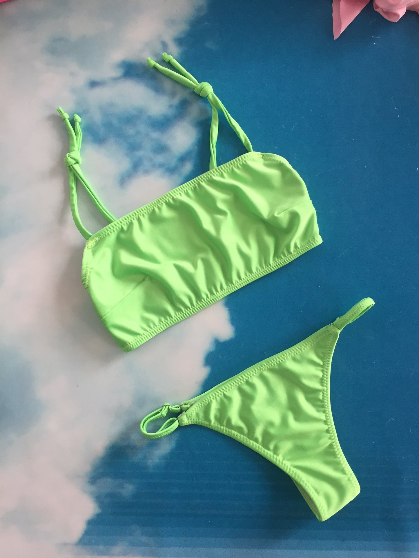 Conjunto NEO regulable