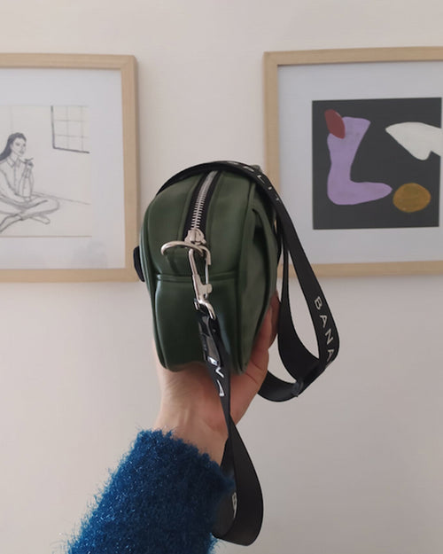 Bandolera riño verde con correa BS