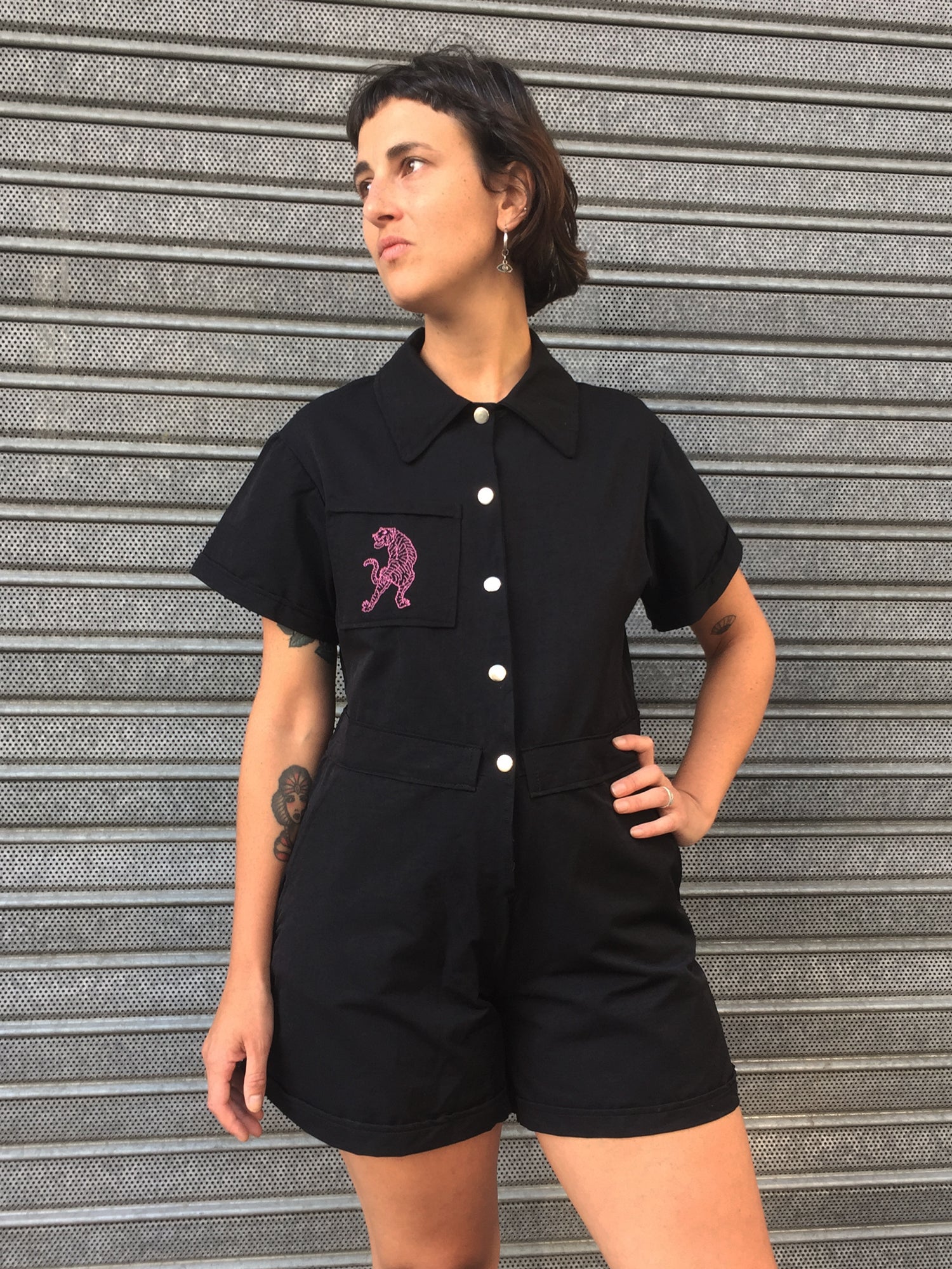 Mono tigre en negro (A MEDIDA)